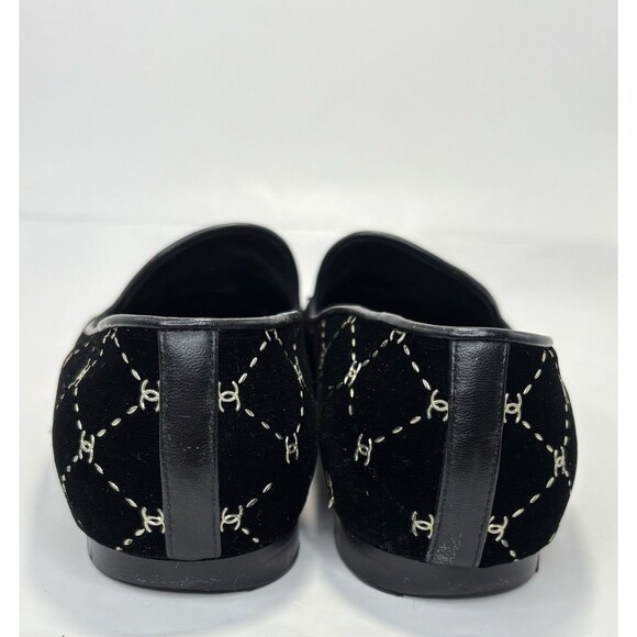 Chanel Black Velvet Loafers w/ Silver Metal CC Logo Accents 2017 EU Sz 36 6 - Picture 9 of 14